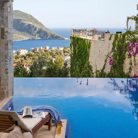 Sleeps 10 Air Con Wifi Vilă Kalkan
